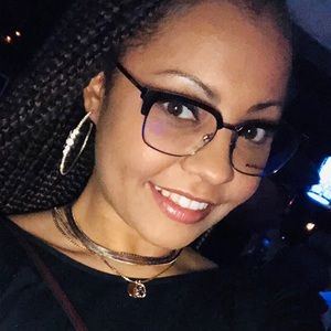 Meet your Posher, Myranda